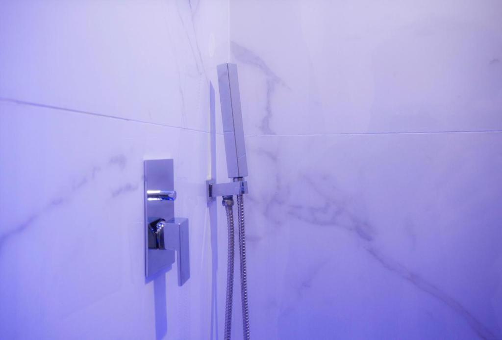 Sotterranea Con Jacuzzi Naples