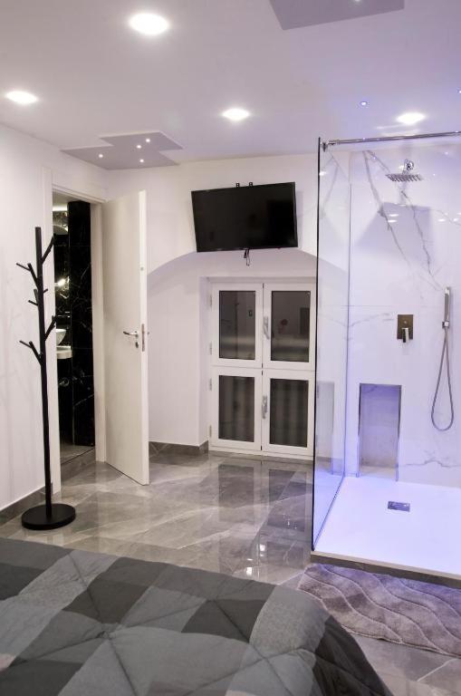 Sotterranea Con Jacuzzi Guest house *