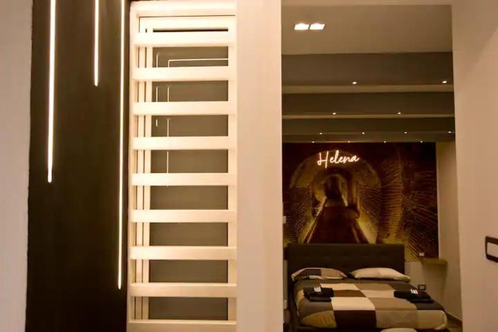 Guest house Sotterranea Con Jacuzzi